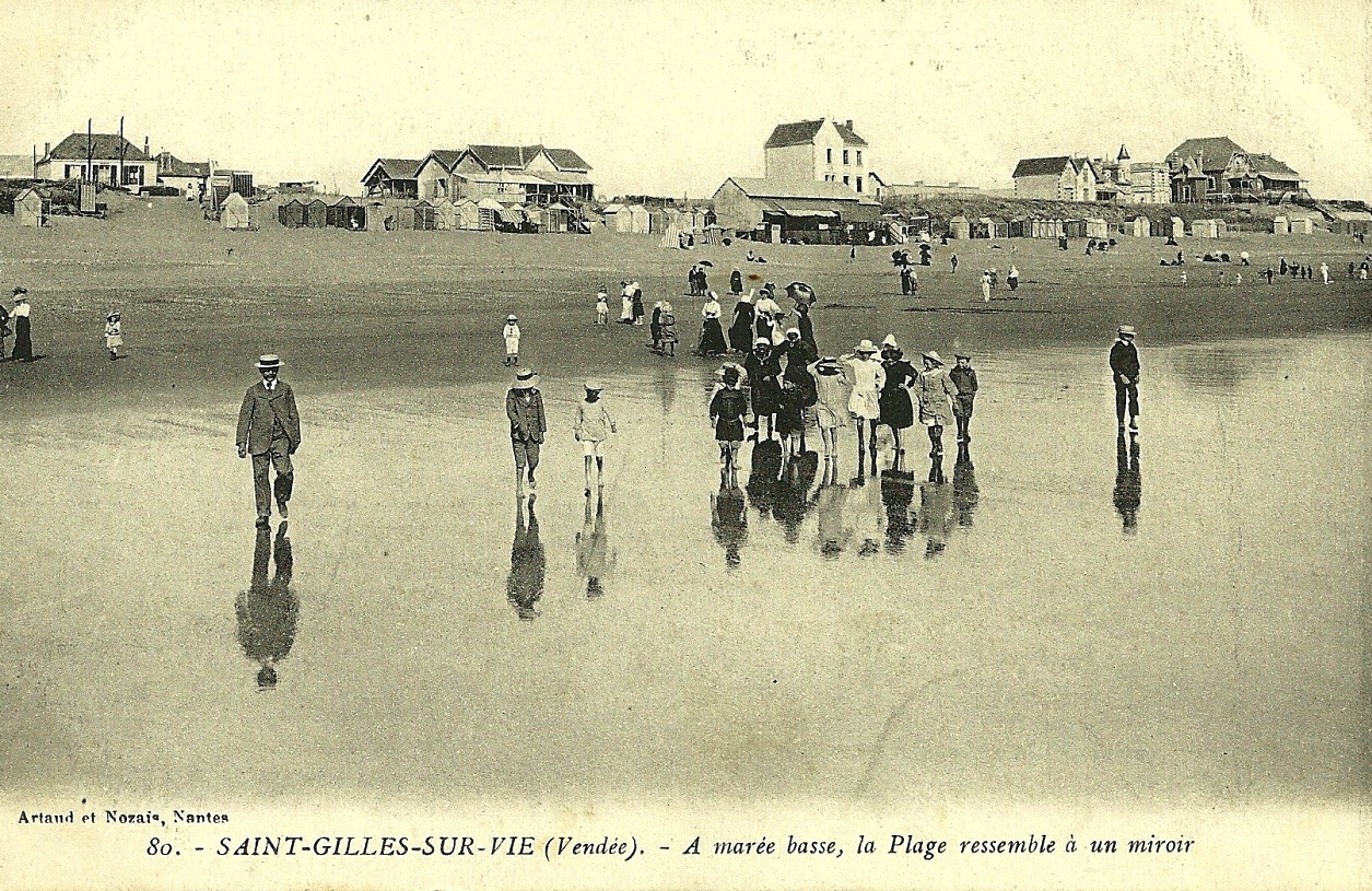 Saint-Gilles-Croix-de-Vie (Vendée) La plage CPA