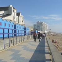 Saint-Gilles-Croix-de-Vie (Vendée) La plage et les cabines