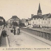 Saint-Gilles-Croix-de-Vie (Vendée) Le pont CPA
