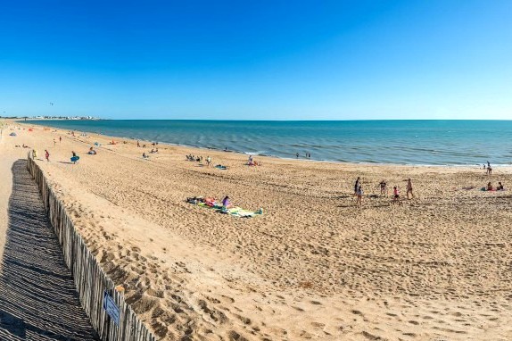 Saint-Hilaire-de-Riez (Vendée) La plage de la Parée Préneau