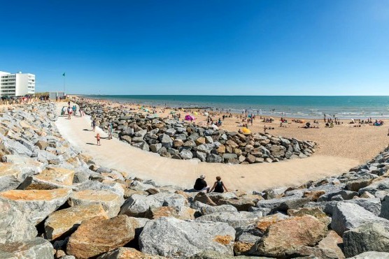 Saint-Hilaire-de-Riez (Vendée) La plage des Becs