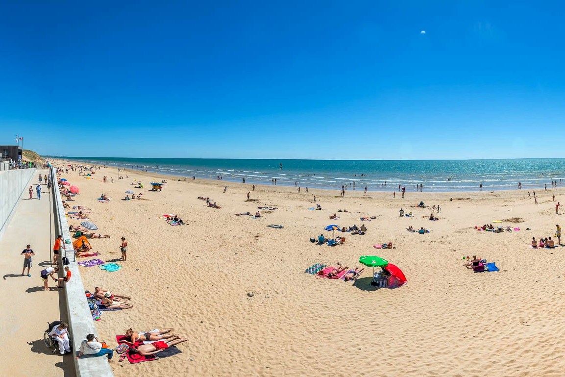 Saint-Hilaire-de-Riez (Vendée) La plage des Demoiselles