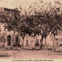 La place de la croix haute (cpa)