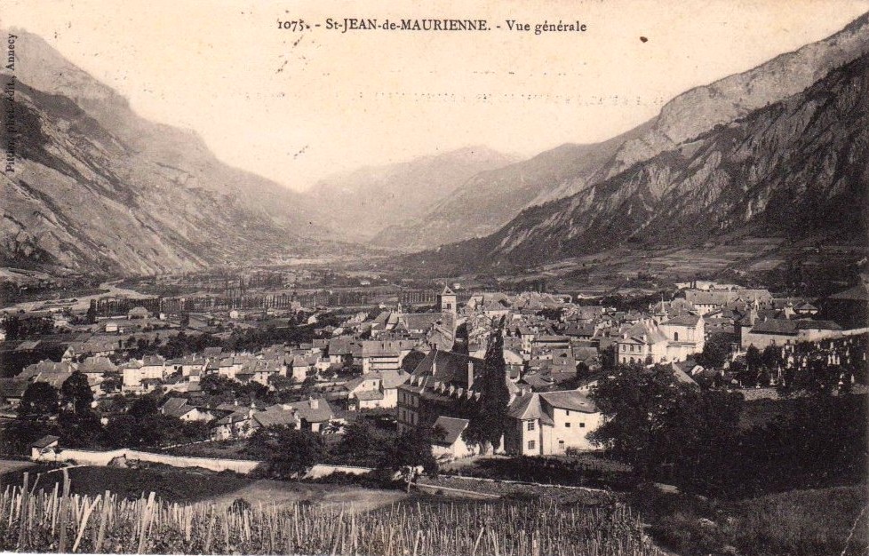 Saint-Jean-de-Maurienne (Savoie) Vue générale CPA