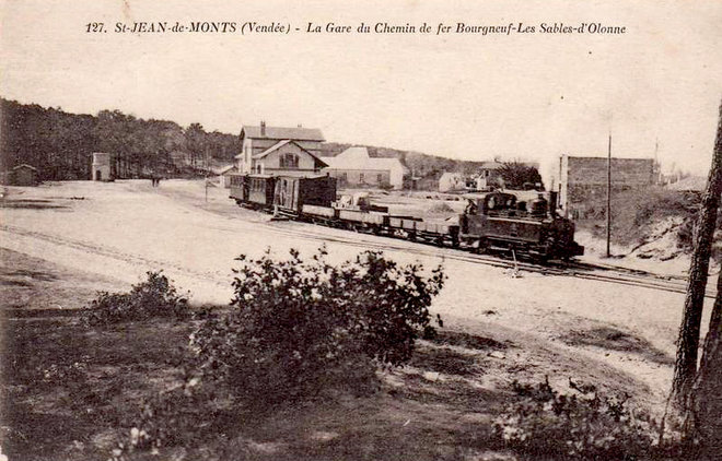 Saint-Jean-de-Monts (Vendée) La gare CPA