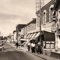 Saint-Jean-de-Monts (Vendée) La grande rue CPA