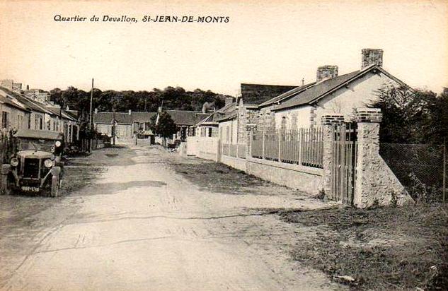 Saint-Jean-de-Monts (Vendée) Le quartier du Devallon CPA