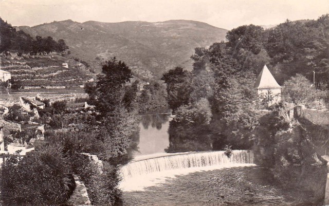 La chaussée (cpa)