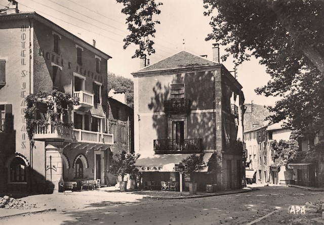 La place (cpa)
