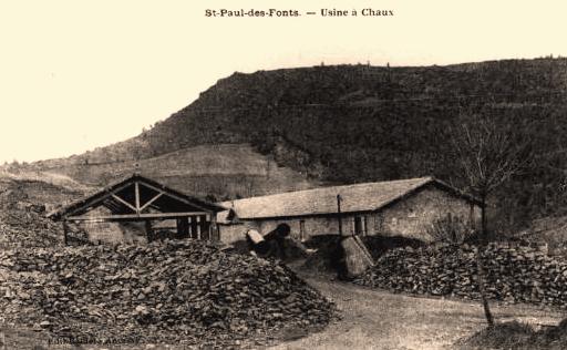 Saint-Jean-et-Saint-Paul (Aveyron) CPA Cap Usclat, usine de chaux