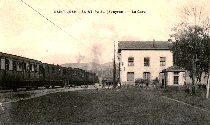 Saint-Jean-et-Saint-Paul (Aveyron) CPA Saint-Paul-des-Fonts, gare