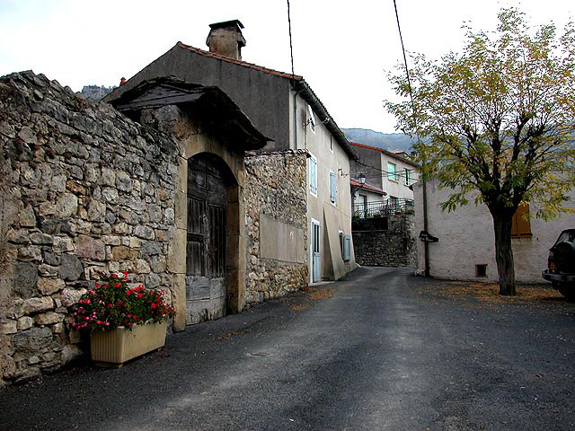 Saint-Jean-et-Saint-Paul (Aveyron) Saint-Paul-des-Fonts