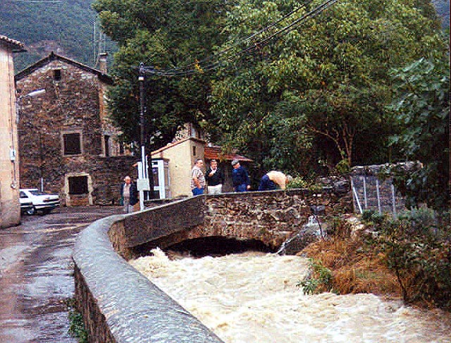 Saint-Jean-et-Saint-Paul (Aveyron) Saint-Paul-des-Fonts, inondations