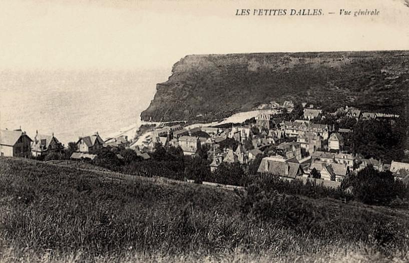 Les Petites Dalles, vue générale CPA