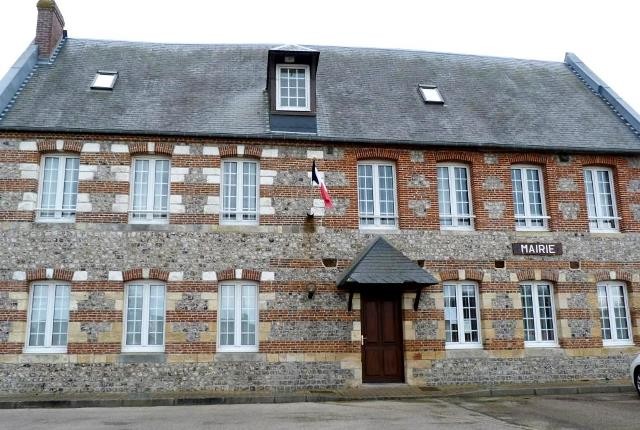 Saint martin aux buneaux seine maritime mairie ancien presbytere