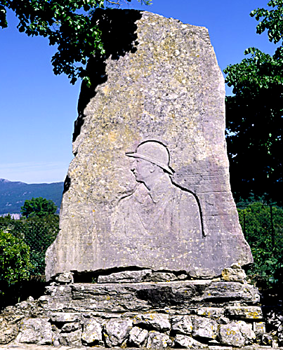 Saint-Maurice-Navacelles (Hérault) Le monument aux morts