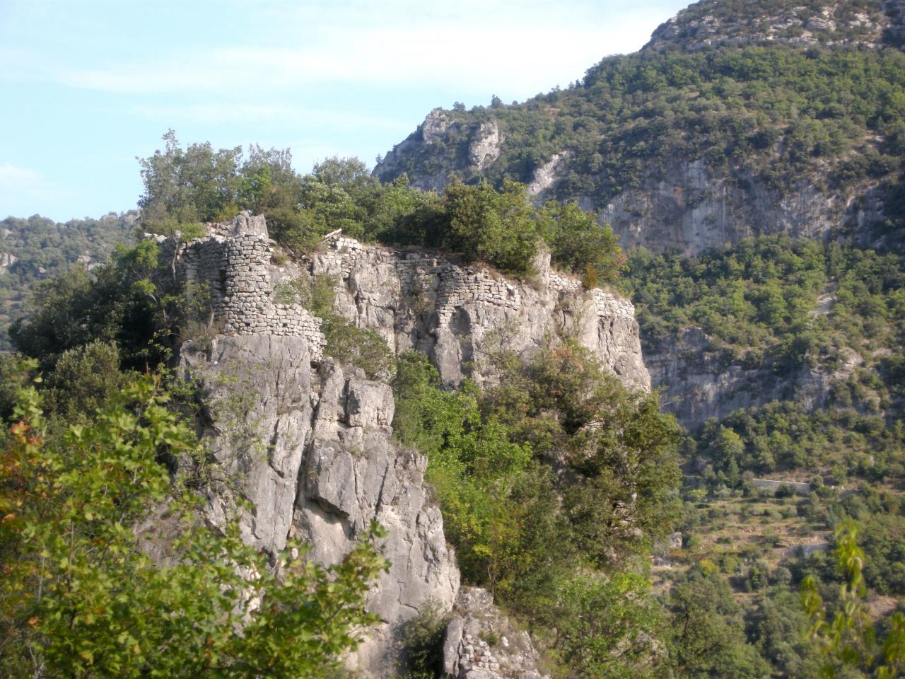 Saint-Maurice-Navacelles (Hérault) Madières, le château