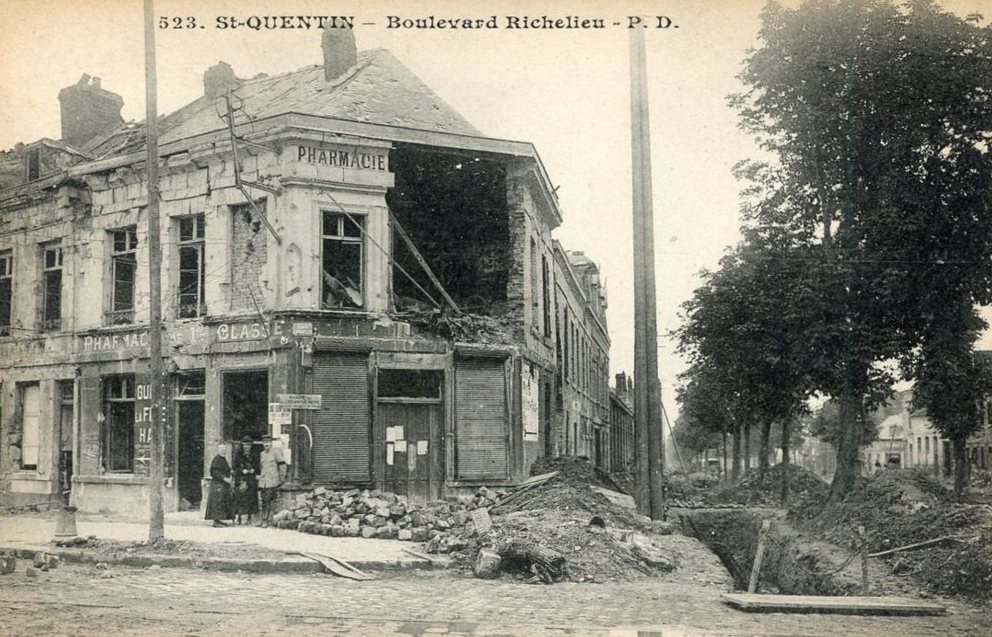 Saint-Quentin (Aisne) CPA 1914, le bld Richelieu