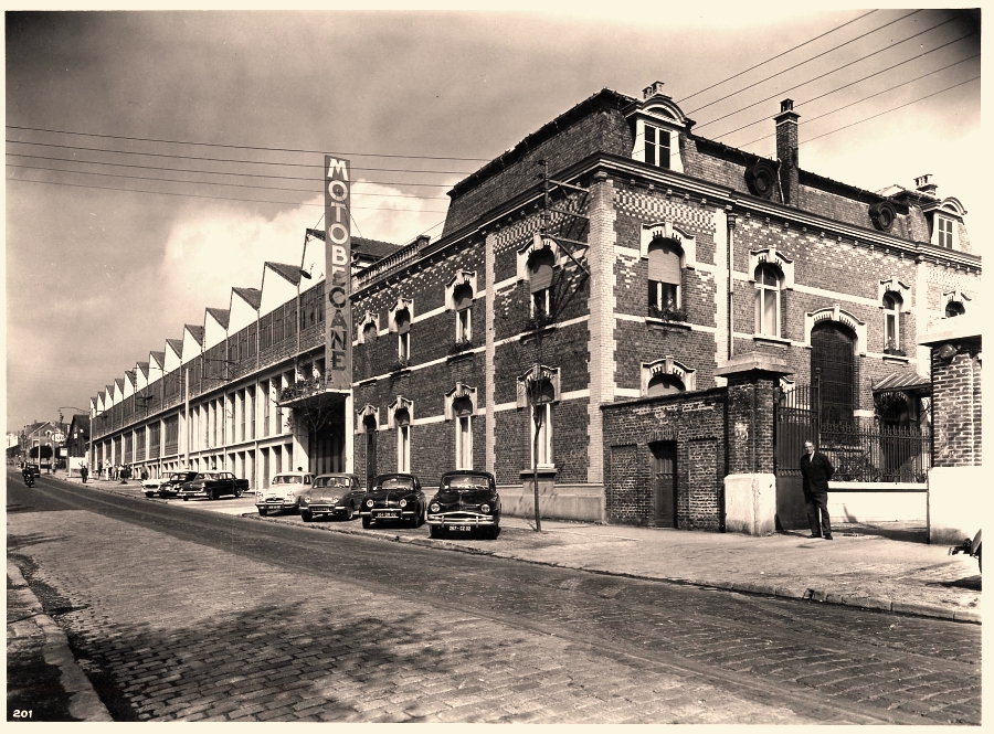 Saint-Quentin (Aisne) CPA le Musée Motobécane