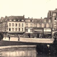 Saint-Quentin (Aisne) CPA la place du 8 octobre
