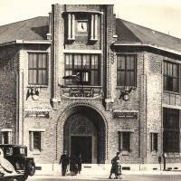 Saint-Quentin (Aisne) CPA le bureau de Poste