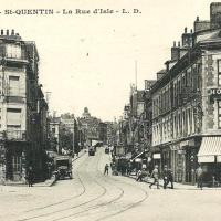 Saint-Quentin (Aisne) CPA la rue d'Isle