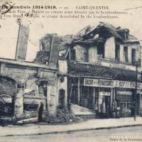 Saint-Quentin (Aisne) CPA 1914, la rue de La Fère