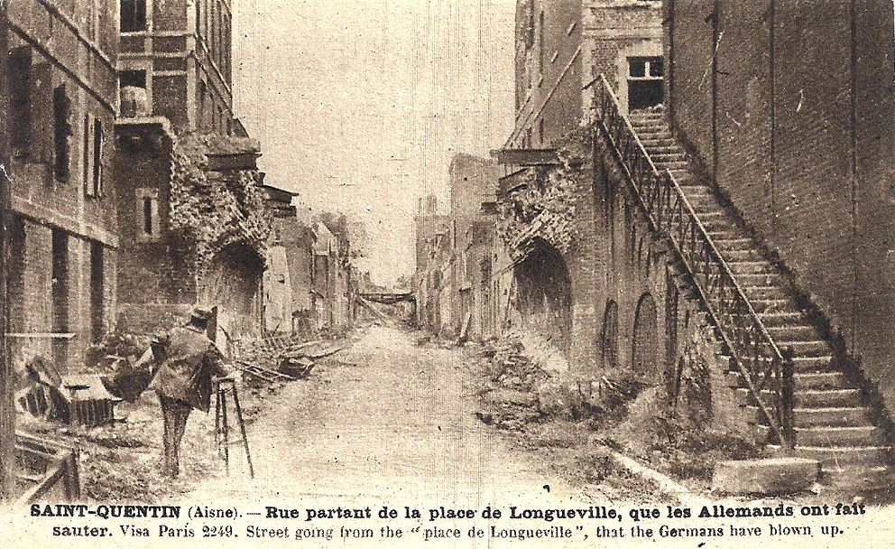 Saint-Quentin (Aisne) CPA 1914, la place de Longueville
