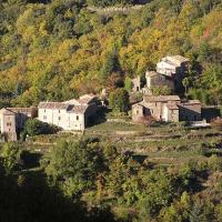 Le mas de la vallée du Savel