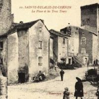  La place et les 3 tours