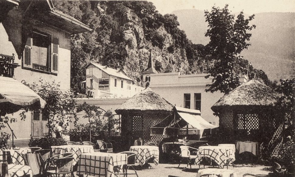 Salins-Fontaine (Savoie) L'hôtel Savoie, le jardin CPA