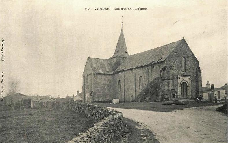 Sallertaine (Vendée) L'église Saint Martin ancienne CPA