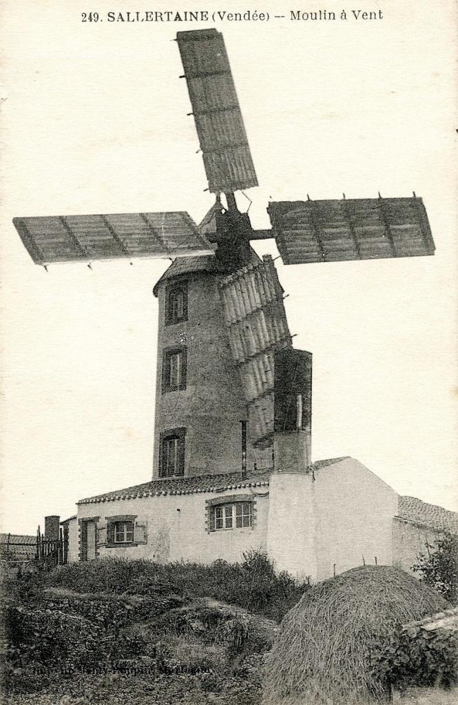 Sallertaine (Vendée) Le moulin Arnaudeau CPA