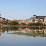 Sallertaine (Vendée) Les deux églises