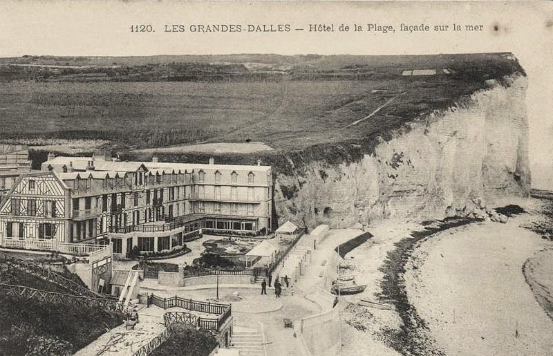 Les Grandes-Dalles, l'Hôtel de la Plage CPA