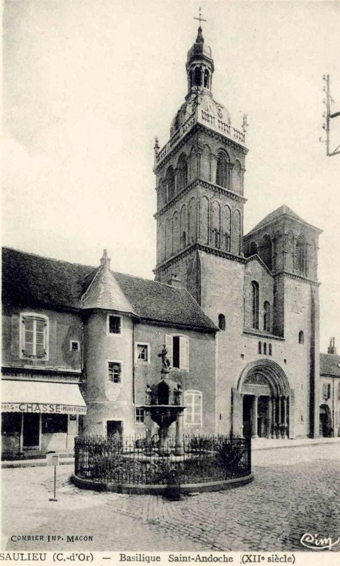 Saulieu (Côte d'Or) La basilique Saint-Andoche CPA