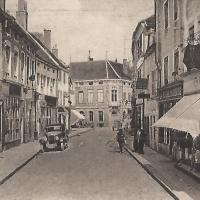 La rue du marché CPA