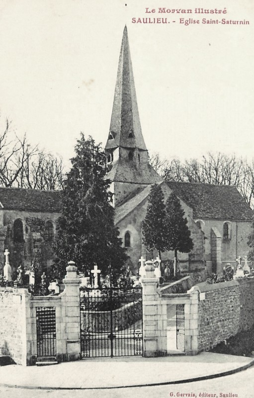 Saulieu (Côte d'Or) L'église Saint-Saturnin CPA