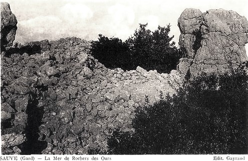 La mer des rochers (cpa)