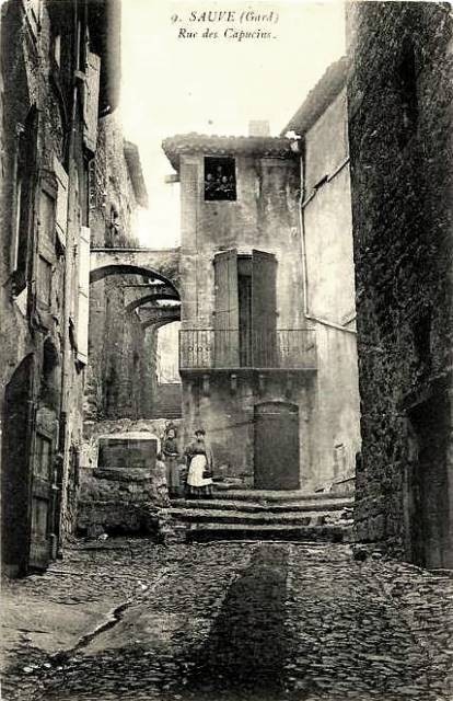 La rue des Capucins (cpa)