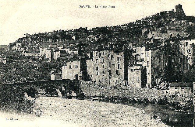 Le vieux pont (cpa)