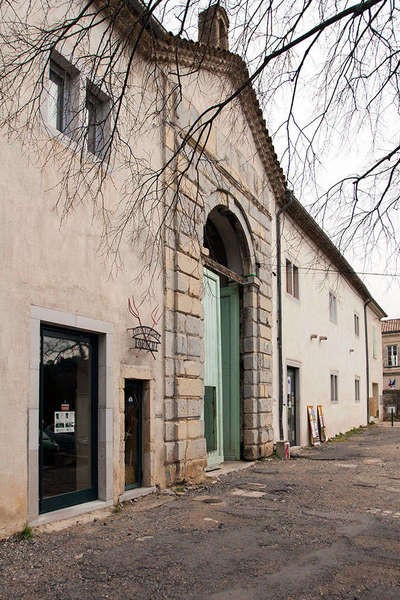 Les casernes