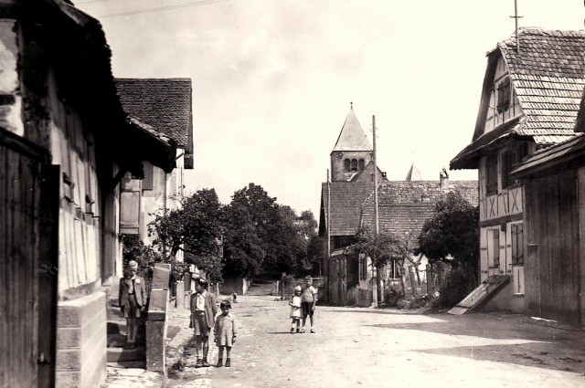 Schwindratzheim 67 la rue de l eglise cpa