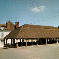 Seignelay (89) La Halle