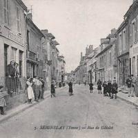 Seignelay (89) La rue Gâtelot CPA