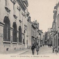 Sens (89) La Grande Rue CPA