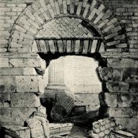 Sens (89) La porte romaine dans la muraille CPA