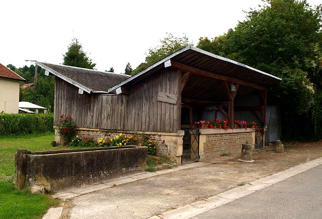 Senuc (08) Un lavoir