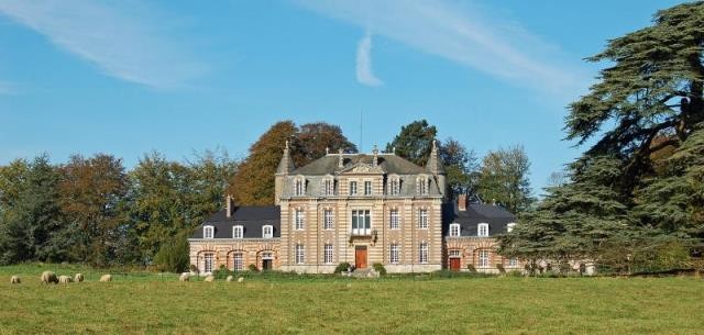 Sommesnil seine maritime chateau