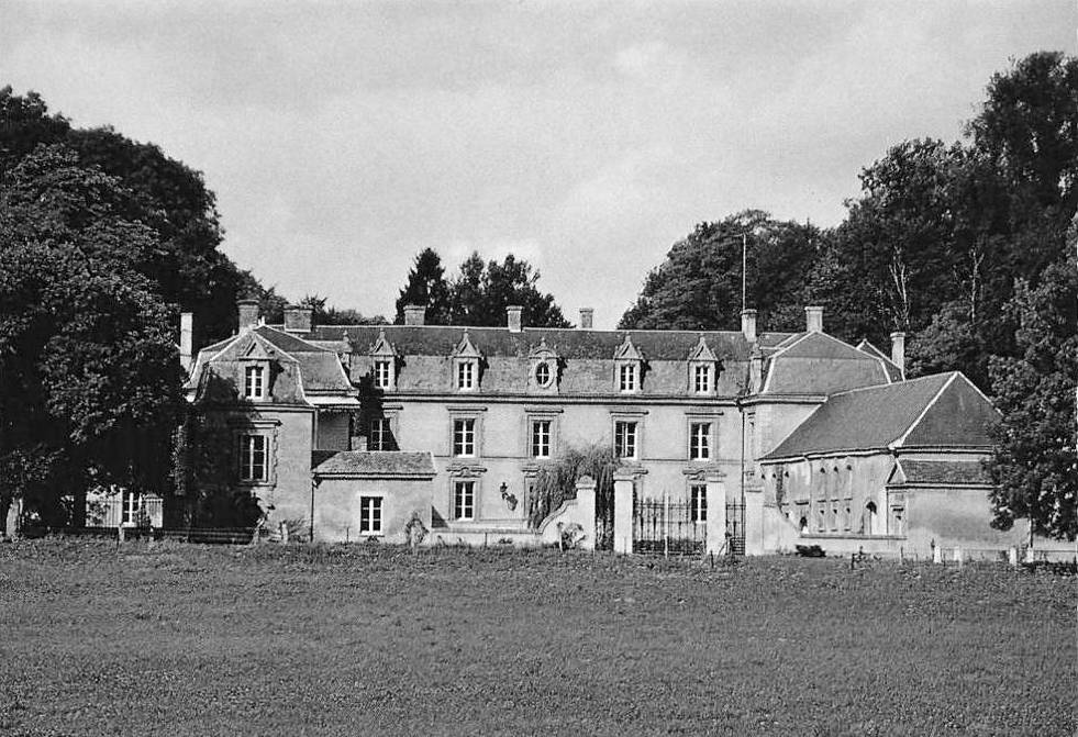 Stenay (Meuse) Bronelle, le château CPA